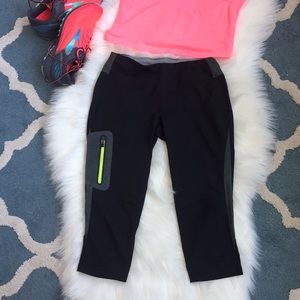 REI Co-Op Venturi Tech Capris